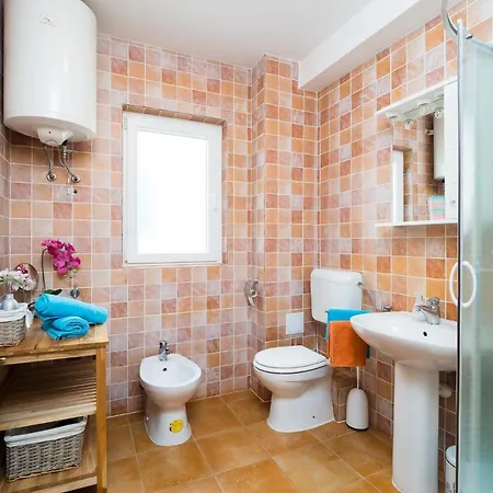 Bagatin Apartment
